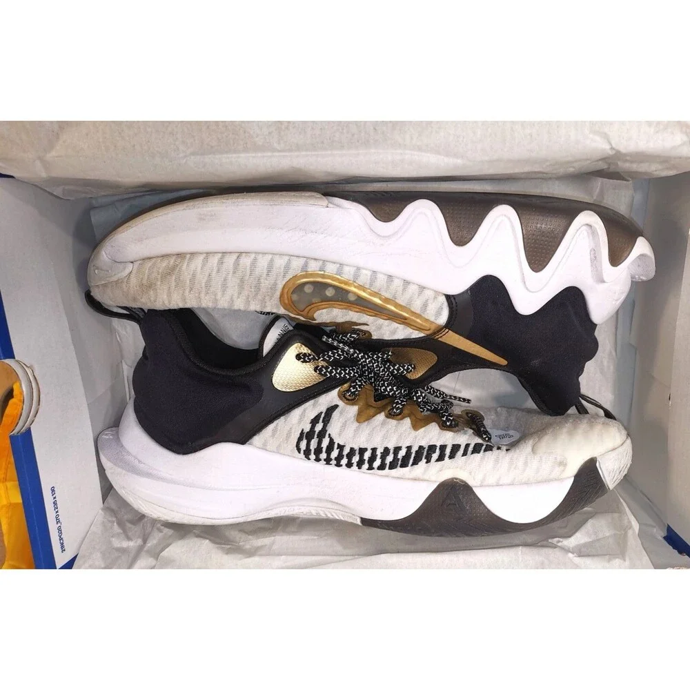 Pre owned in box Men Nike Giannis Immortality Championship Shoes Size 13